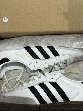 Adidas Sambas brand New